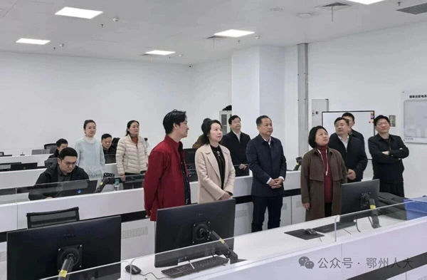 222_副本_副本.jpg 222_副本_副本.jpg